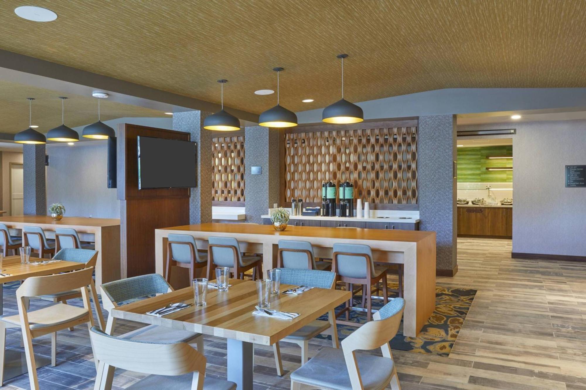 By Marriott Oahu 3*